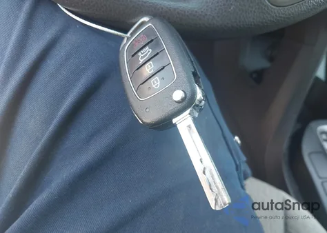 2017 Hyundai Santa Fe Sport 2.4L из США, поврежденный, VIN 5XYZT3LB6HG498448